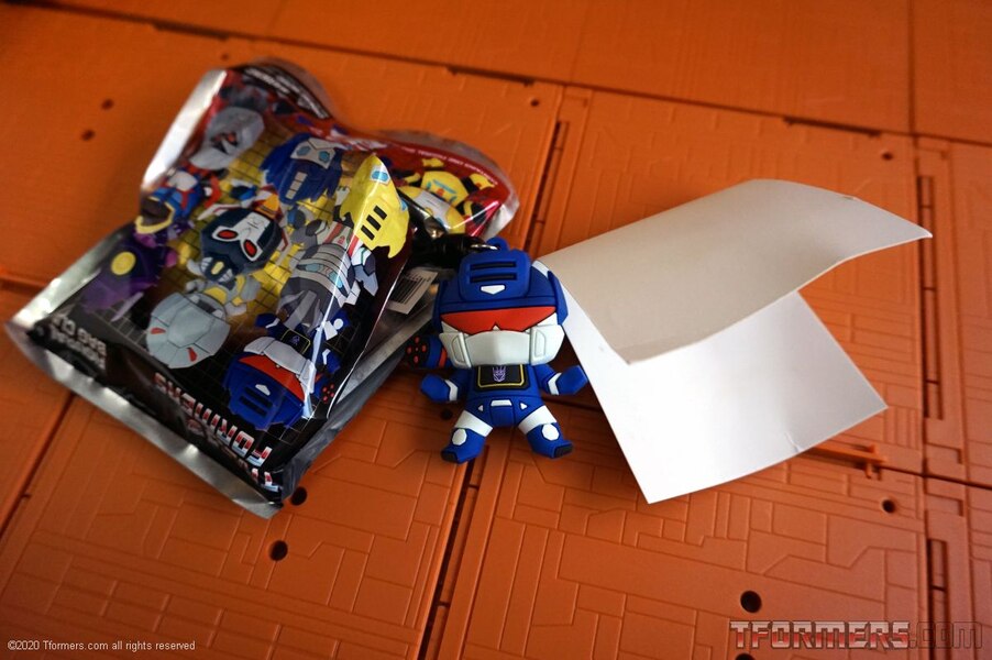 Monogram Transformers 3D Figural Bag Clips Unboxing And Review  (10 of 40)